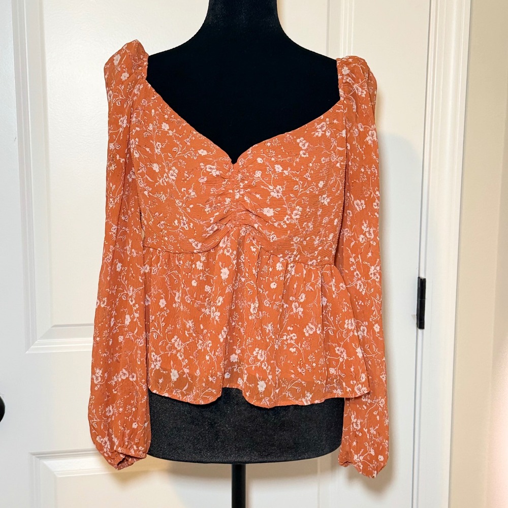 ASTR The Label Rust Floral Plisse Peplum Top Orange Size Large Boho Chic